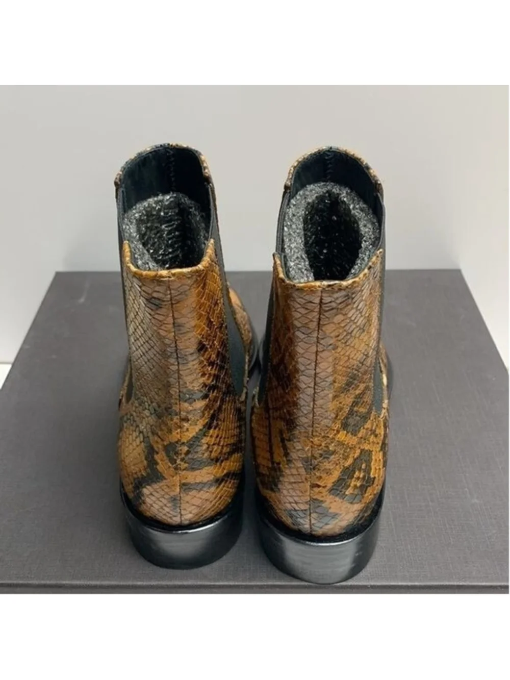 Freda Salvador Joan Chelsea Boots Womens 7.5 M Brass Snake Embossed Leather- 004